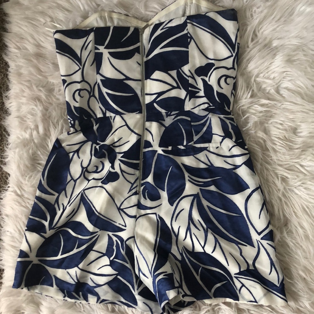 Patterned Structured Romper - image 3
